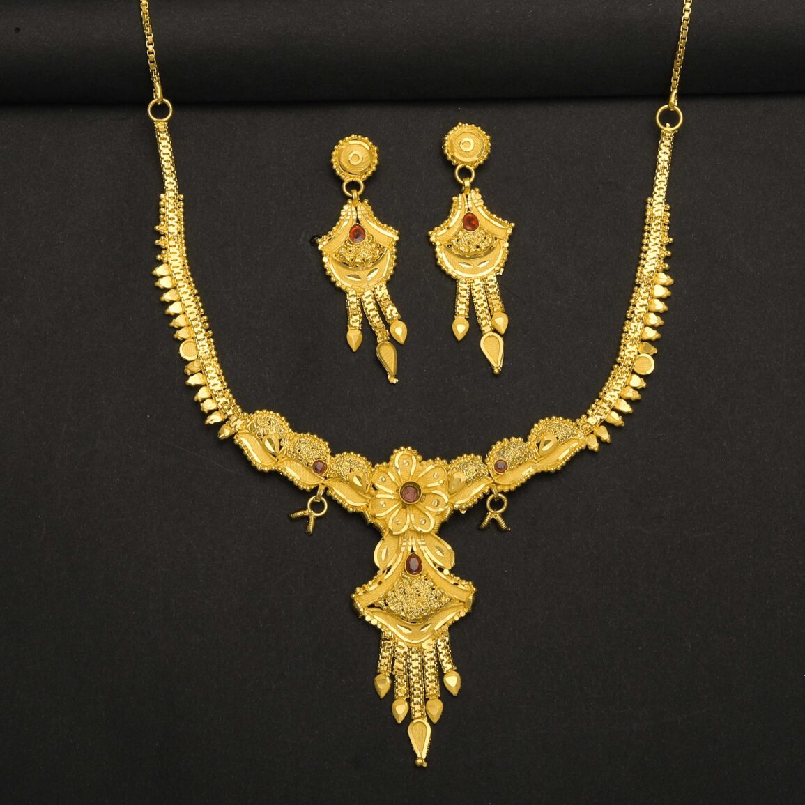 Gold plated thin type necklace set