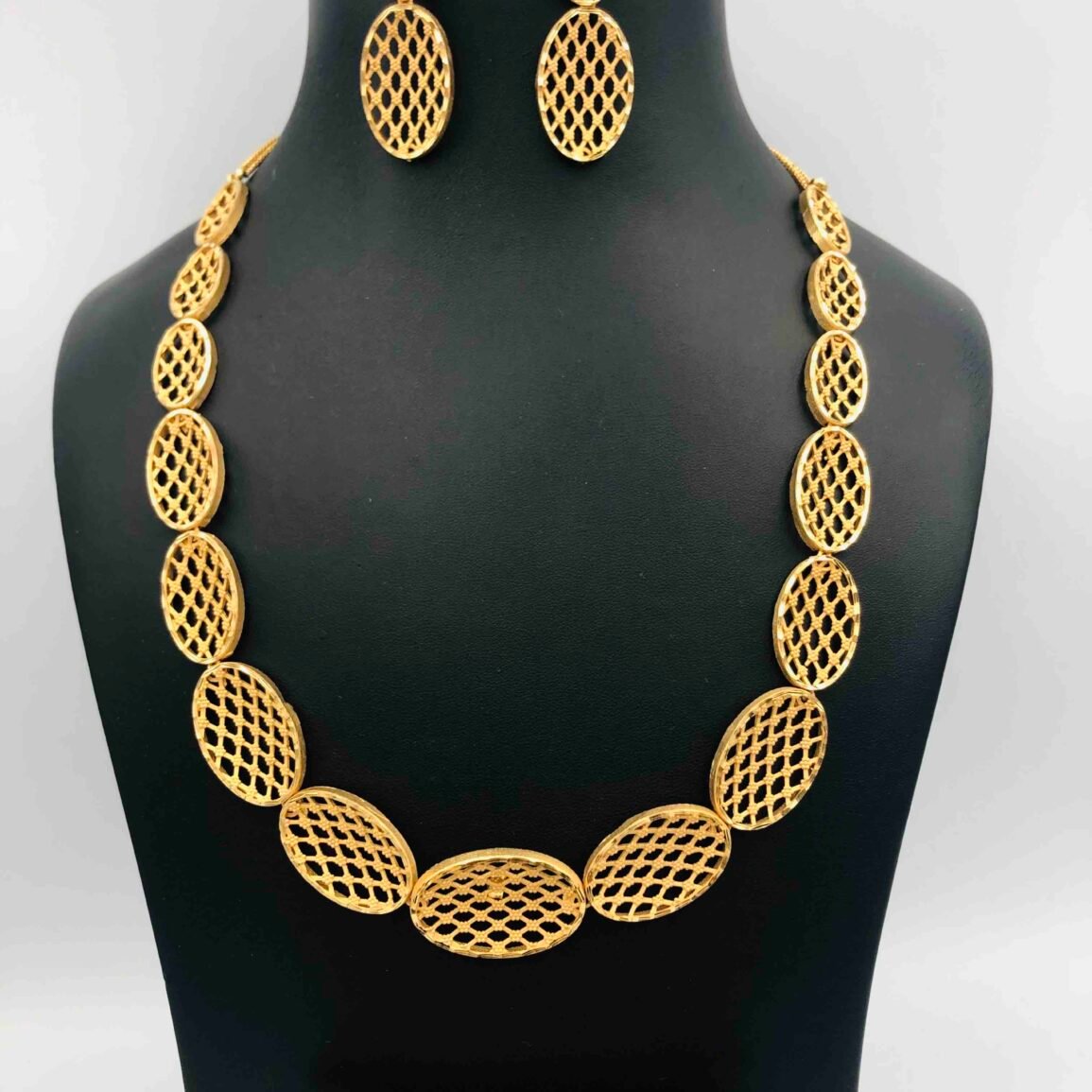 Gold-Plated Oval Lattice Necklace and Earring Set