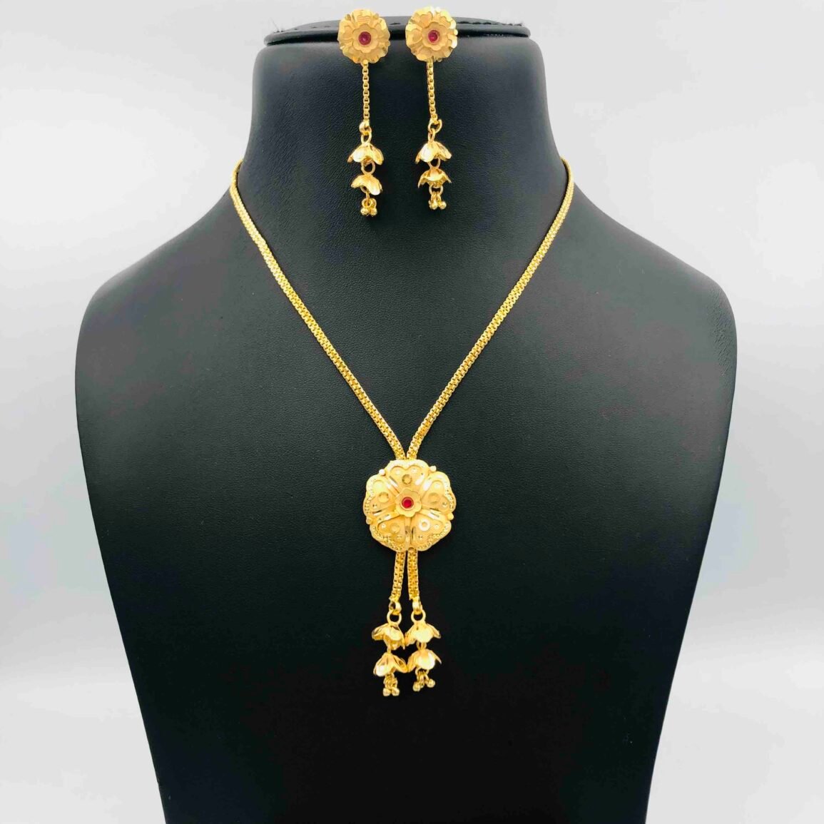 Gold-Plated Floral Necklace and Earring Set with Red Accents
