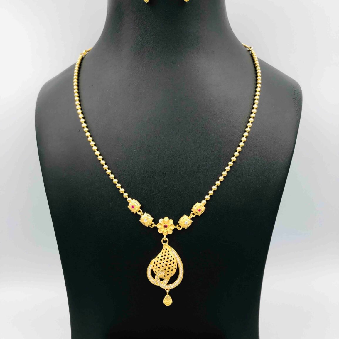 Gold-Plated Teardrop Pendant Necklace with Matching Earrings