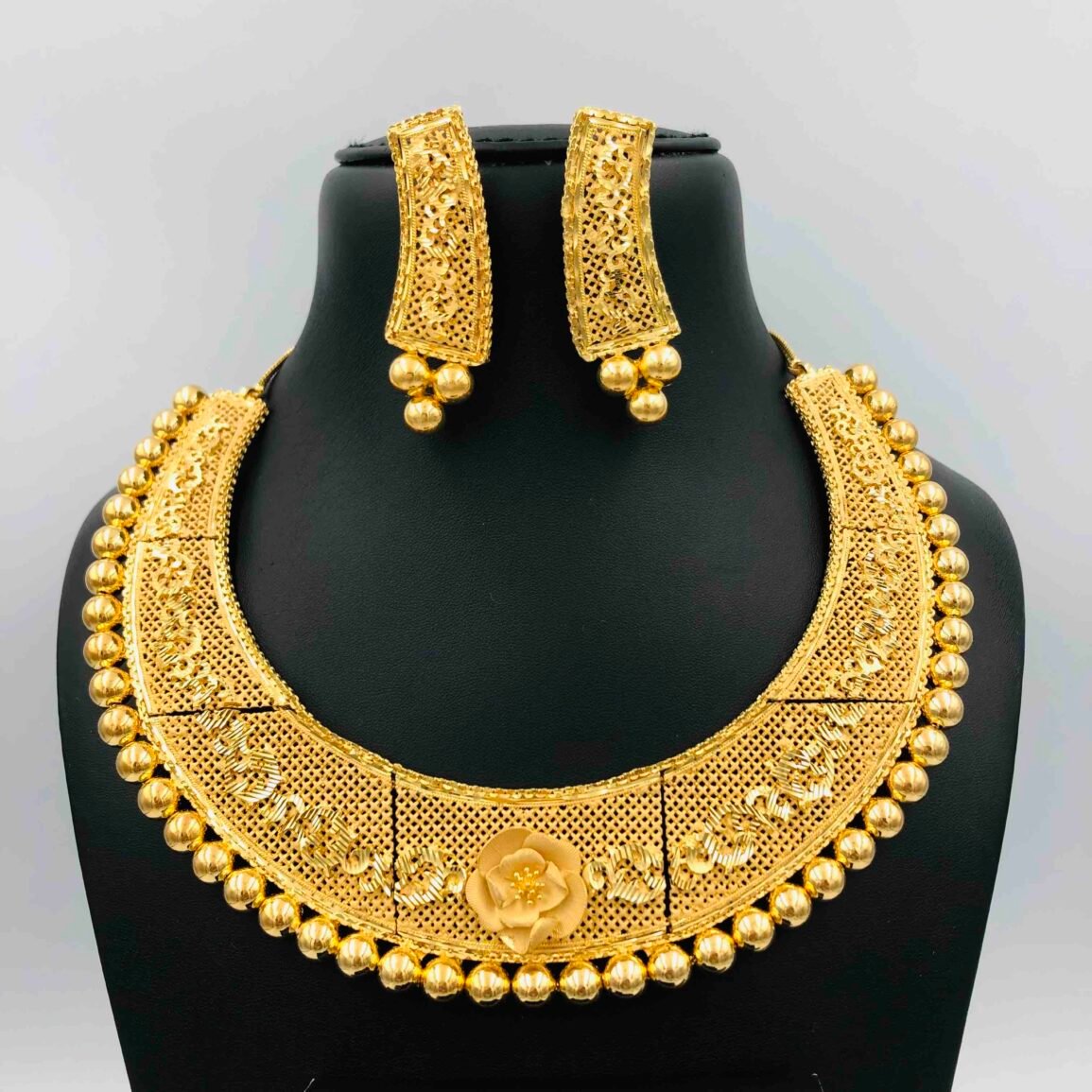 Gold-Plated Floral Collar Necklace and Drop Earring Set