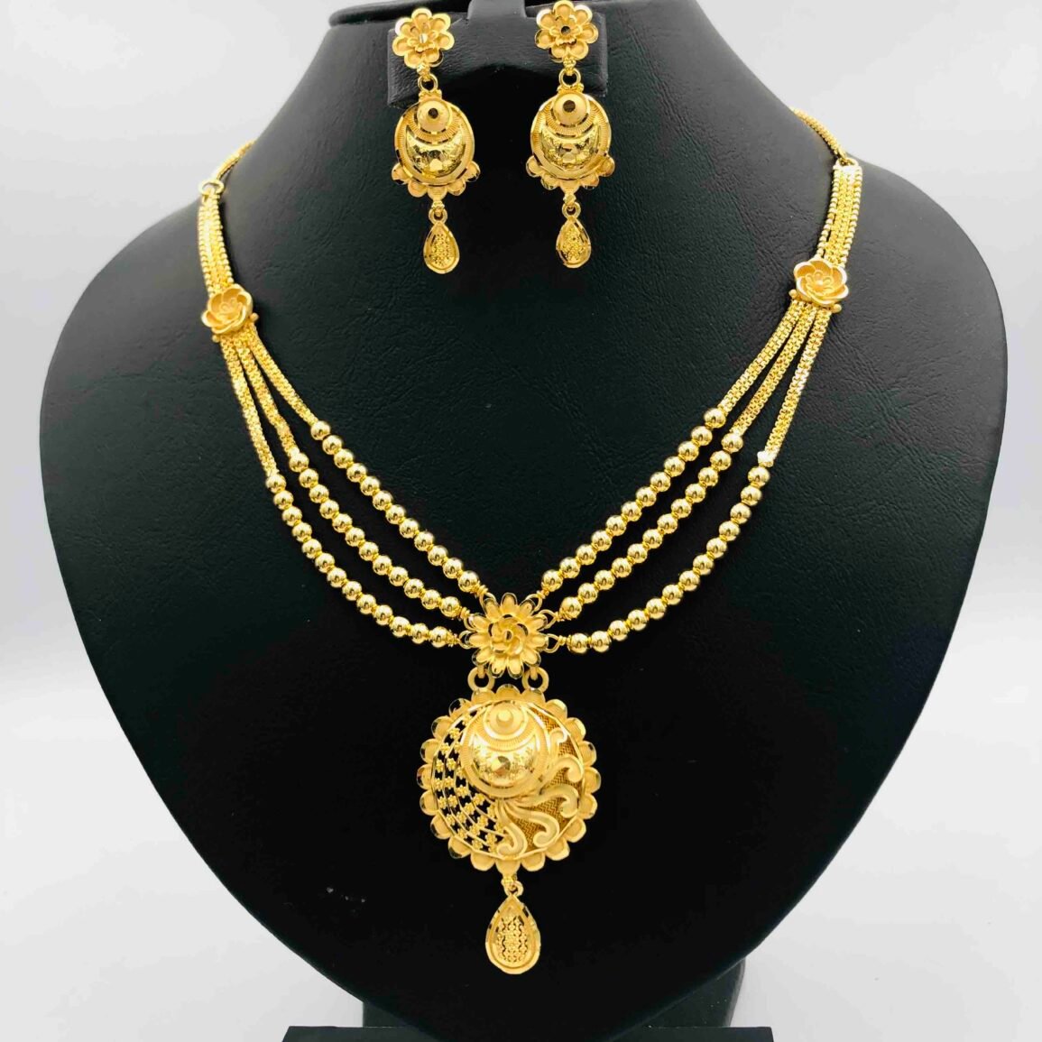 Gold-Plated Three-Strand Floral Pendant Necklace